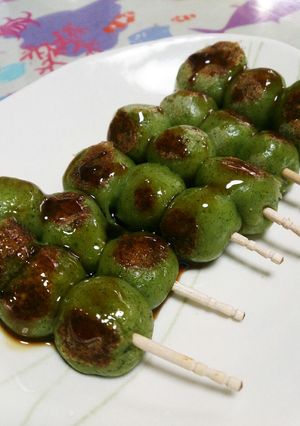 甘酒ほんのりよもぎだんご-レシピのメイン写真