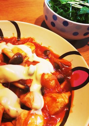 簡単！鶏肉のトマトジュース煮-レシピのメイン写真