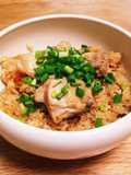 簡単時短☆炊飯器一つで鶏肉の炊き込み丼
