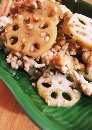 れんこんと鶏ひき肉のきんぴら☆-レシピのメイン写真