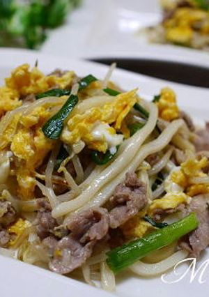豚肉とニラもやしの玉子炒めうどん-レシピのメイン写真