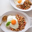 ご飯のかさ増しに!鶏むね肉の節約痩せる丼