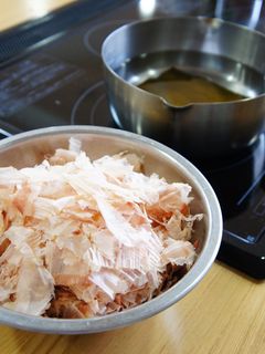 だしのとり方★あわせだし~花かつお+昆布-レシピのメイン写真