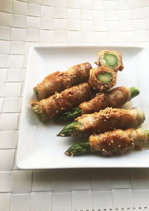 簡単！アスパラの豚肉チーズ巻き！お弁当。-レシピのメイン写真