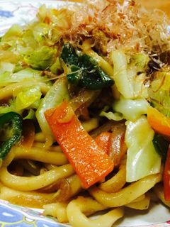 キャベツが美味い♡野菜たっぷり焼うどん-レシピのメイン写真