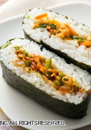 野菜たっぷりおにぎらず-レシピのメイン写真