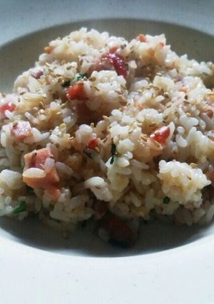 ハムと梅と大葉のごま香るチャーハン-レシピのメイン写真