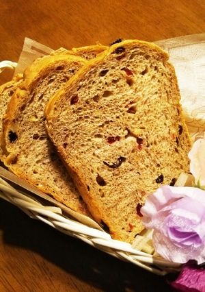 HB☆食パン！玄米粉パン♪胡桃・フルーツ-レシピのメイン写真