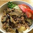 炒めてのせて♪豚挽肉とナスのう丼♪