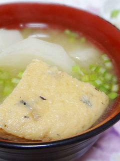 蕪とがんもどきのお味噌汁(厚揚げでも)-レシピのメイン写真