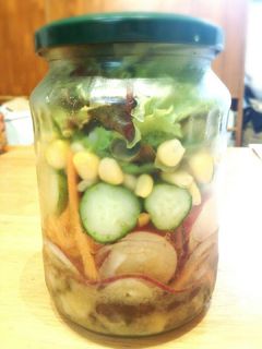 やっぱり美味しいジャーサラダ-レシピのメイン写真