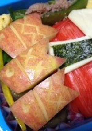 こいのぼり☆りんごの飾り切り-レシピのメイン写真