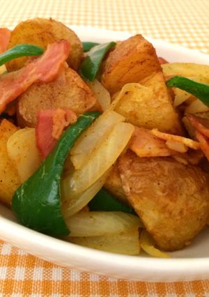 新ジャガと新玉ねぎのカレー炒め-レシピのメイン写真