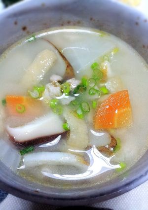 ちょっと寒い日に芋なしの豚汁-レシピのメイン写真