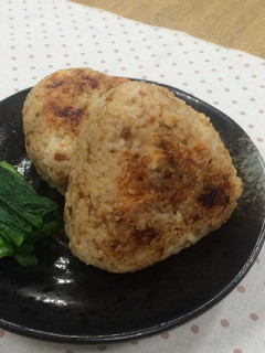 大豆の肉みそオイルおにぎり♪おかかチーズ-レシピのメイン写真