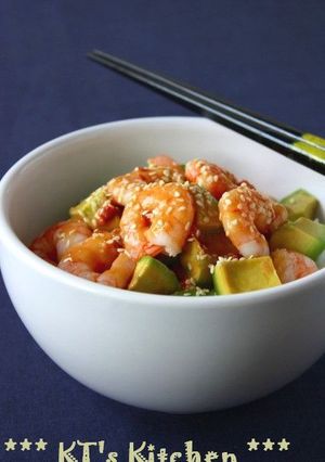 ピリ辛ごまだれ★海老アボカド丼-レシピのメイン写真