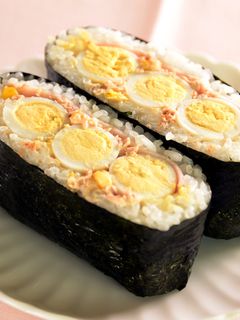 うずら卵のおにぎらず-レシピのメイン写真