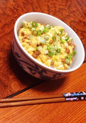 ズボラな納豆卵丼-レシピのメイン写真
