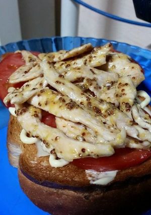 鶏胸トマトチーズハニーマスタードトースト-レシピのメイン写真