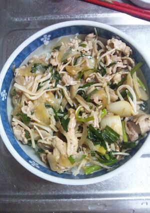 １０月１４日晩飯【すき焼き風丼】-レシピのメイン写真