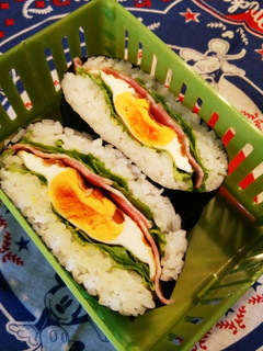 おにぎらずφ塩レモンご飯×ベーコンエッグ-レシピのメイン写真
