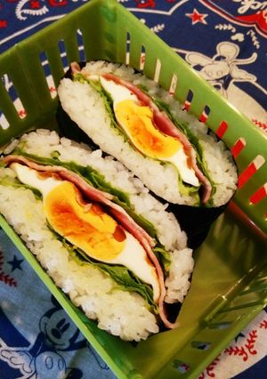 おにぎらずφ塩レモンご飯×ベーコンエッグ-レシピのメイン写真