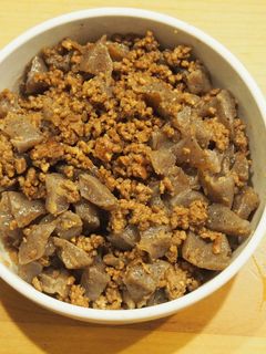 ひき肉とこんにゃくのしぐれ煮-レシピのメイン写真