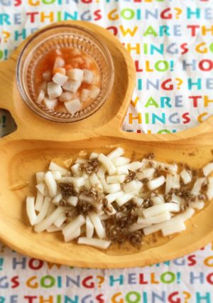 離乳食 中期【肉うどん・サラダ】-レシピのメイン写真