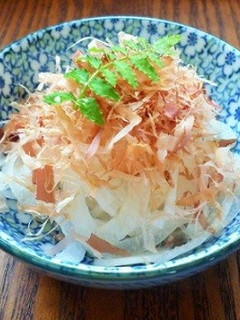 簡単!さらし玉ねぎのおかかあえ-レシピのメイン写真