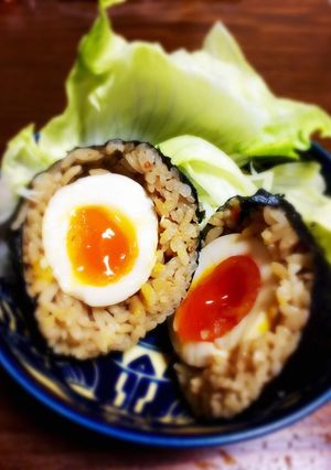 やみつきになる 味玉バクダンおにぎり-レシピのメイン写真
