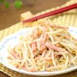 もやしとベーコンのバター炒め