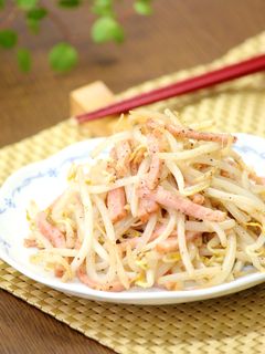 もやしとベーコンのバター炒め-レシピのメイン写真