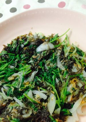 簡単☆もずくと豆苗⁈のチヂミ-レシピのメイン写真
