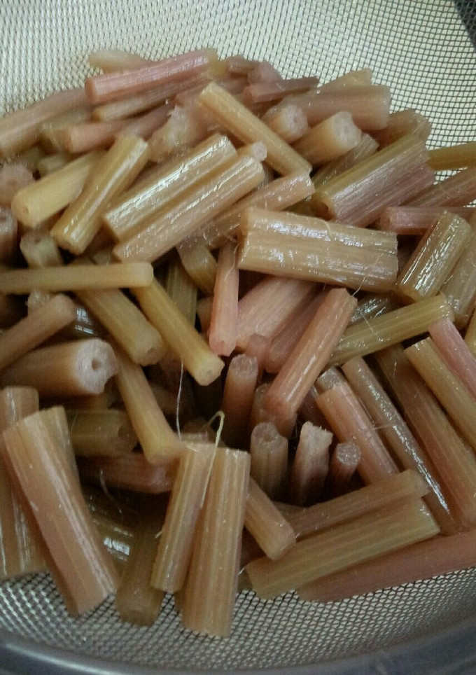 手が汚れない蕗の下茹で方法-レシピのメイン写真