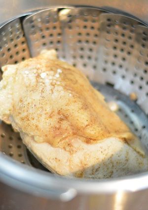 蒸し鶏ときゅうりと秋田味噌-レシピのメイン写真