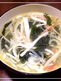 簡単 もやしとワカメのスープ-レシピのメイン写真