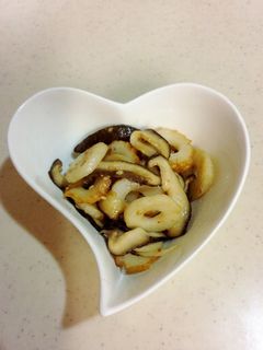 ちくわとしいたけのピリ辛炒め-レシピのメイン写真