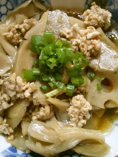 簡単♪ ごぼう 蓮根 鶏ひき肉の煮物!!-レシピのメイン写真