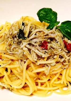 春に食べたい★釜揚しらすのペペロンチーノ-レシピのメイン写真