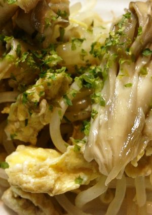 舞茸ともやしと卵のさっと炒め✾-レシピのメイン写真