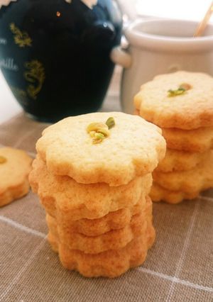 ココナツオイルで✾ピスタチオのクッキー-レシピのメイン写真