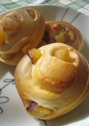 パネトーネマザーで　さつまいも甘露煮パン-レシピのメイン写真