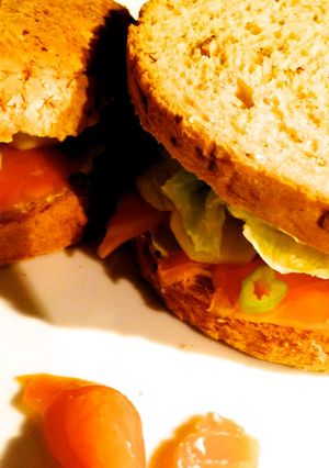 スモークサーモンとリンゴのサンドイッチ-レシピのメイン写真
