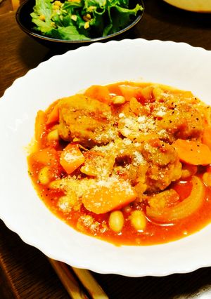 唐揚げとビーンズのトマト煮込み-レシピのメイン写真