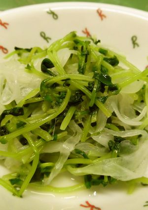 豆苗と新玉ねぎの甘酢和え♪-レシピのメイン写真