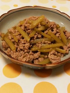 簡単!美味しい!ふきとひき肉のそぼろ煮♪-レシピのメイン写真