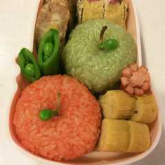 รูปของ 幼稚園*お弁当*簡単*キャラ弁*りんご