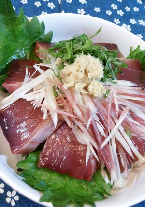 ♪薬味たっぷり初鰹の漬け丼♪-レシピのメイン写真
