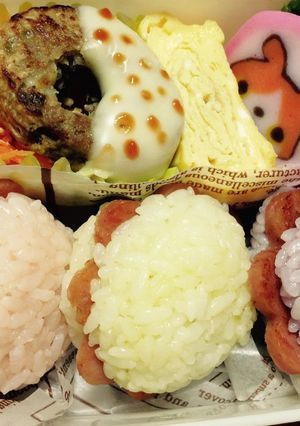キャラ弁♡マカロンおにぎり-レシピのメイン写真