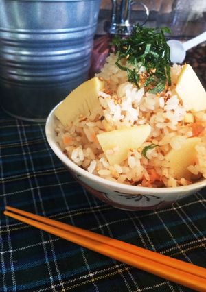筍と鮭の炊き込みご飯。-レシピのメイン写真